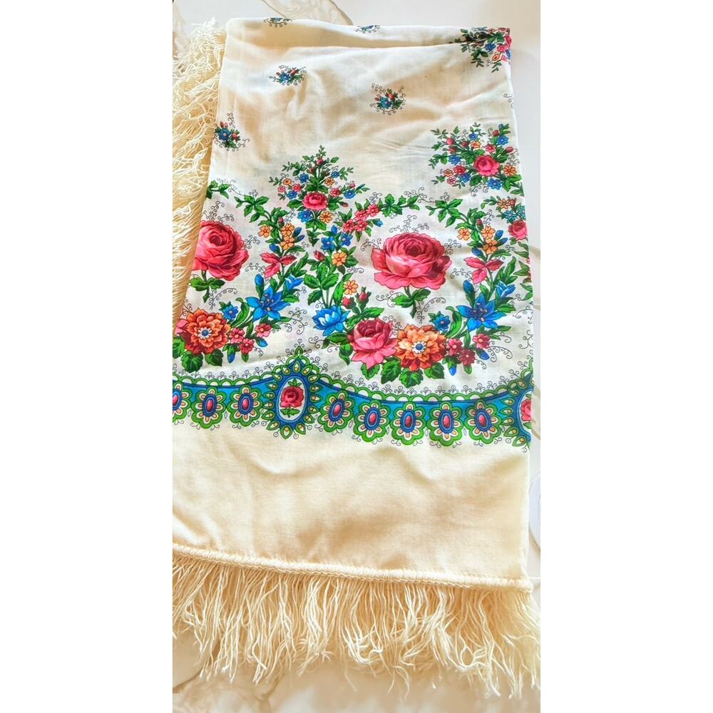 Pavlovo Posad 56x56 Wool Shawl: Ivory Pink Blue Rose Floral Fringe Wrap Russian